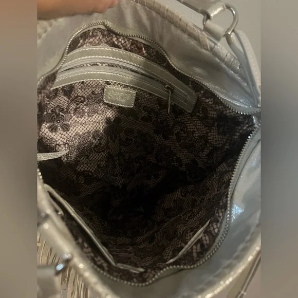 Charming Charlie Purse Rhinestone Fringe Metallic
Shimmering pearl Western Bag - Picture 8 of 9